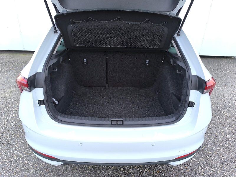 Škoda Scala (2025) DSG 1.0 TSI / 85 kW / TOP SELE - fotka 12 z 34