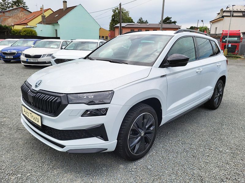 Škoda Karoq 1.5 TSI 110kW DSG SPORTLINE - fotka 1 z 48