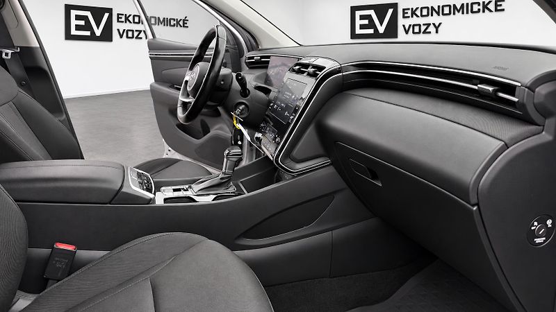 Hyundai Tucson (2022) 1.6 CRDI,ČR,100KW,AUTOMAT - fotka 3 z 27