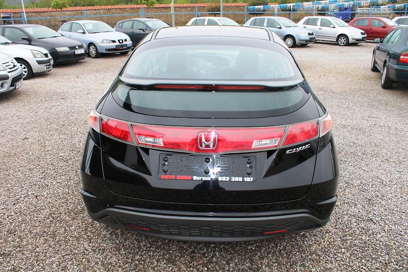 Honda Civic (2007) 1,4i KLIMA EL.OKNA ALUKOLA - fotka 6 z 15
