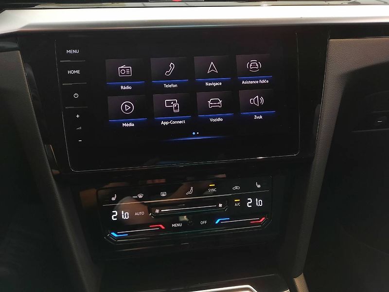 Volkswagen Arteon (2021) R-Line 2.0 TDI 4Motion (147kW/ - fotka 14 z 29
