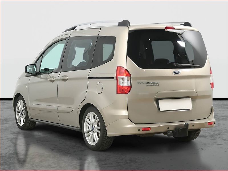 Ford Tourneo Courier (2014) Titanium 1.6 TDCi, 5Míst - fotka 4 z 16