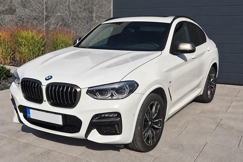 BMW X4 (2021) M40D HUD+LED+PANO+NAV+ Xdrive - fotka 2 z 15