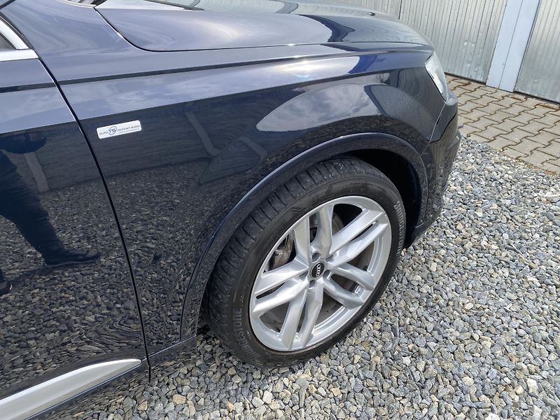 Audi Q7 3.0TDi 4x4 270PS S-LINE 7MÍST! - fotka 63 z 173