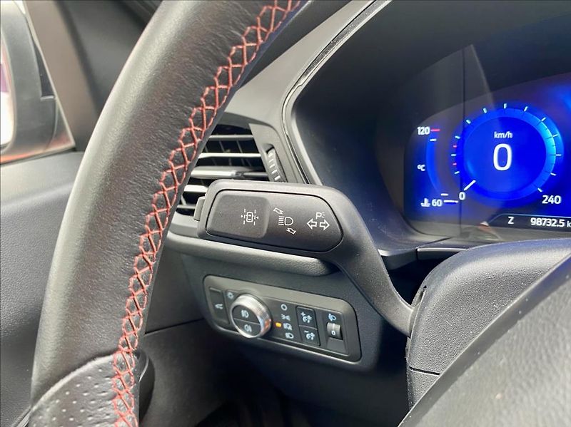 Ford Kuga 2,0 EcoBlue  ST-LINE AWD záruk - fotka 25 z 52