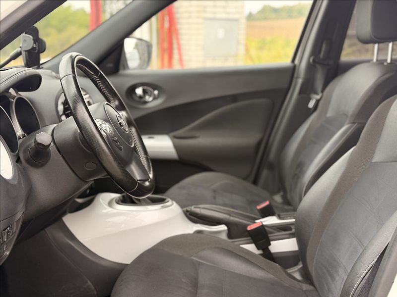 Nissan Juke 1,2 16V 85kW NAVI +SADA KOL - fotka 10 z 25
