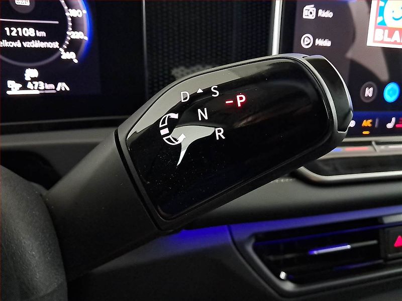 Volkswagen Tiguan (2025) 1.5 eHybrid - fotka 13 z 22