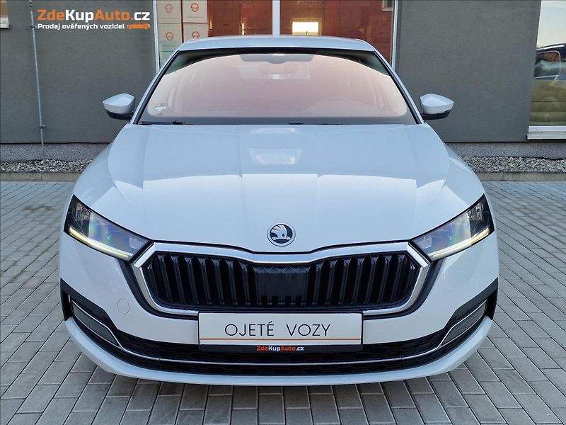Škoda Octavia 2.0TDI Style, původ ČR,1.Maj. - fotka 4 z 50