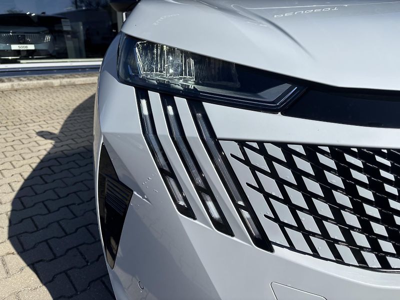 Peugeot 5008 (2026) ALLURE Hybrid 145 e-DCS6 - fotka 9 z 25