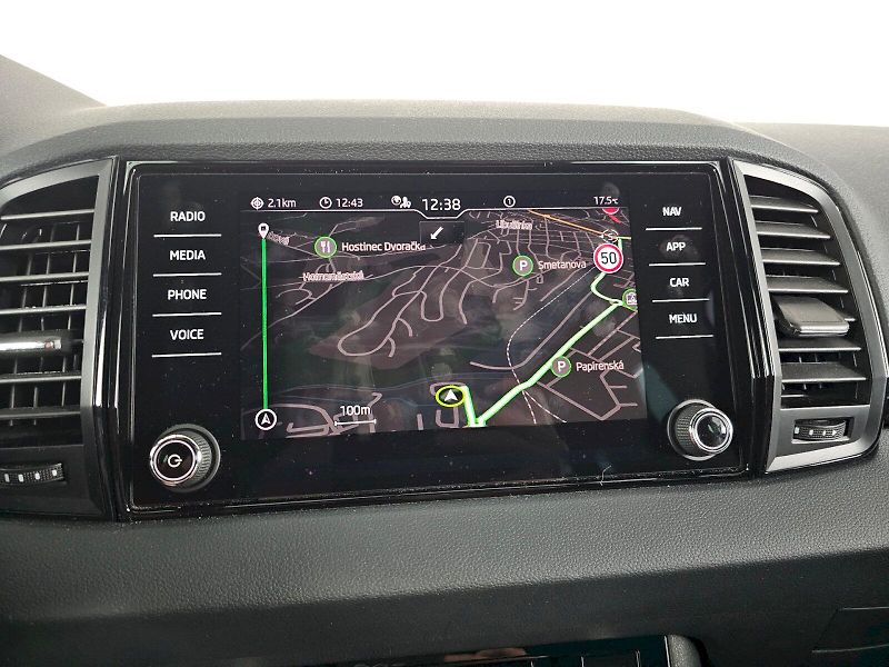 Škoda Karoq (2024) 1.5TSi 110kW DSG SPORTLINE EXC - fotka 22 z 39