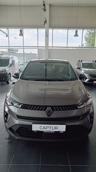 Renault Captur (2026) Evolution TCe 115 - fotka 2 z 10