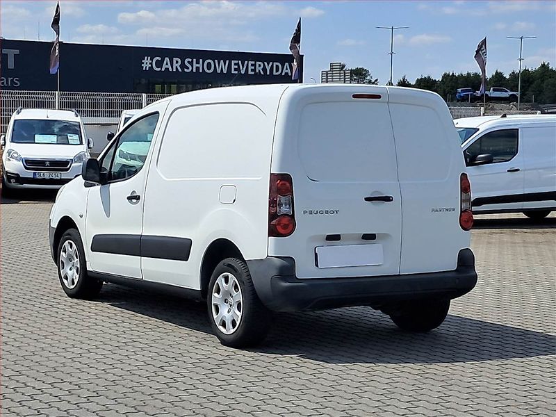 Peugeot Partner (2014) 1.6 HDi, 3Místa, ČR, 1Maj, DPH - fotka 4 z 13