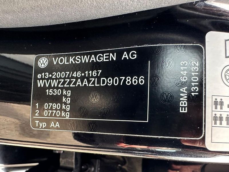 Volkswagen e-up! (2020) 60Kw - fotka 10 z 24