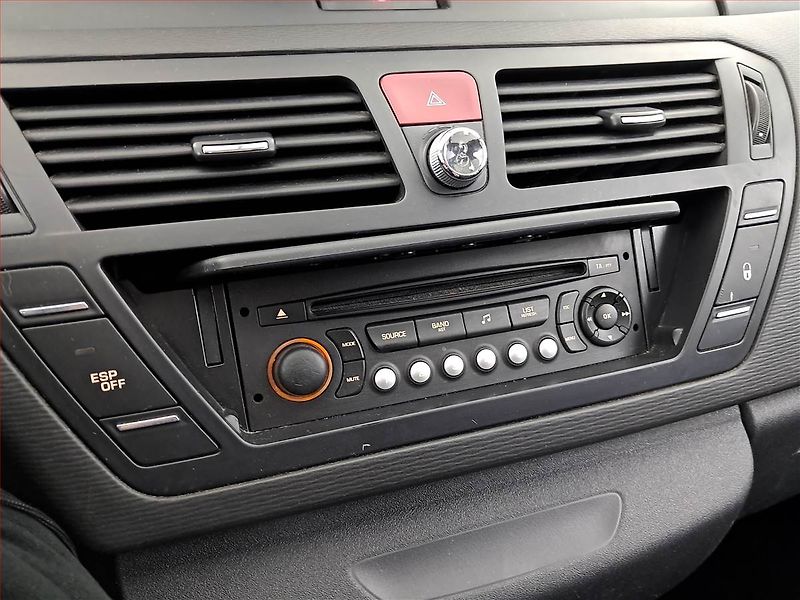 Citroën C4 Picasso (2010) 1.6 HDi, Automat, po STK - fotka 15 z 19