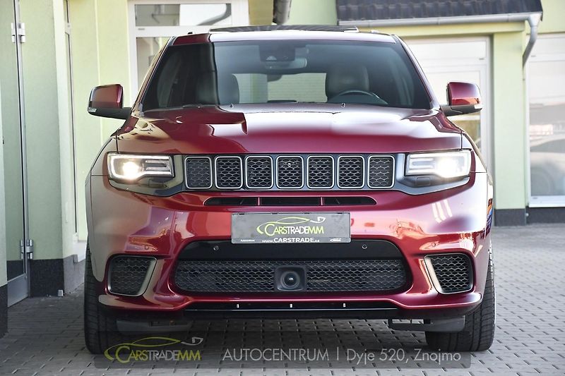 Jeep Grand Cherokee 6.2 V8 TRACKHAWK ČR 1M - fotka 9 z 49
