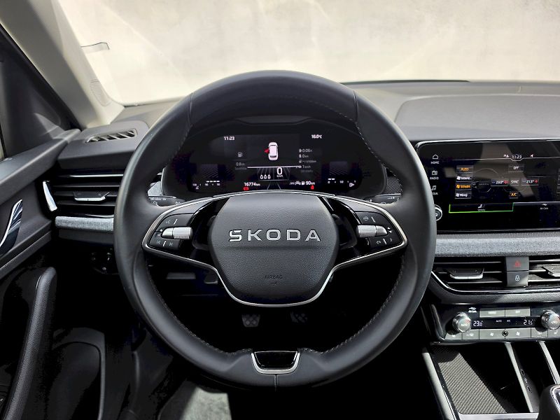 Škoda Kamiq (2025) 1,0TSI 85KW SELECTION - fotka 6 z 31