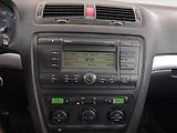Škoda Octavia (2008) 1.9 TDI, Park. senzory - náhled 12