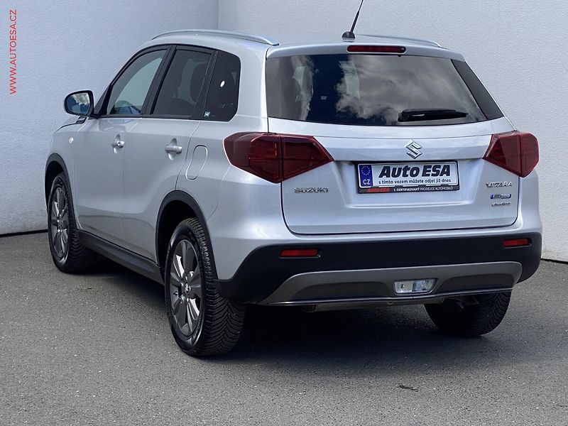 Suzuki Vitara (2020) 1.4 BJet AllGrip, Premium - fotka 4 z 18