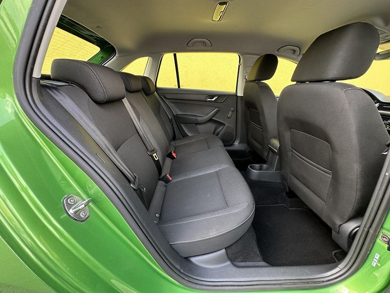 Škoda Rapid (2016) Spaceback 1.2TSI/66kW 1.Maj.  - fotka 22 z 35