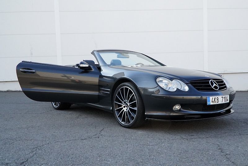 Mercedes-Benz SL 500 V8 - fotka 2 z 36