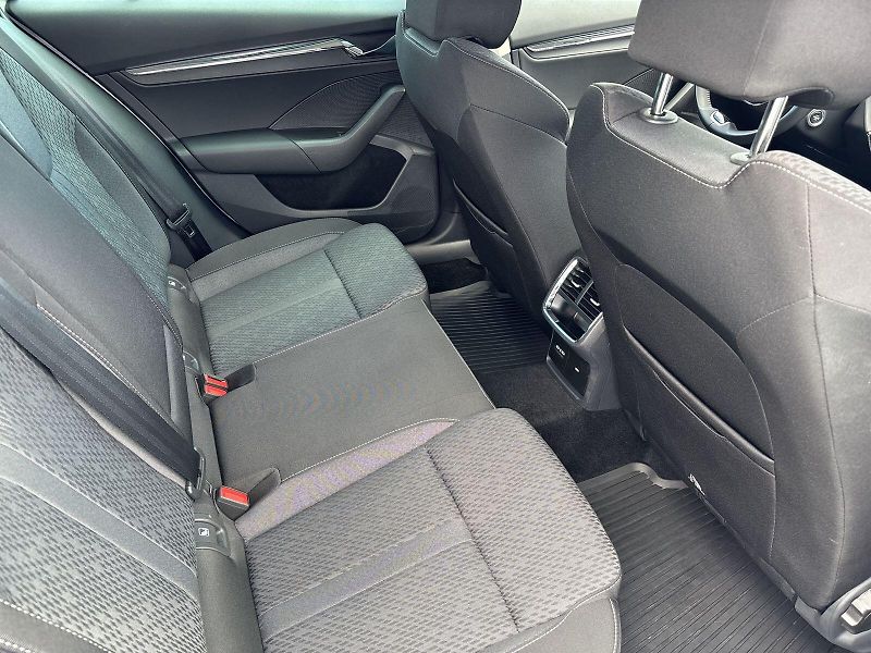 Škoda Octavia (2024) Combi 2.0 TDI DSG Style + - fotka 11 z 28