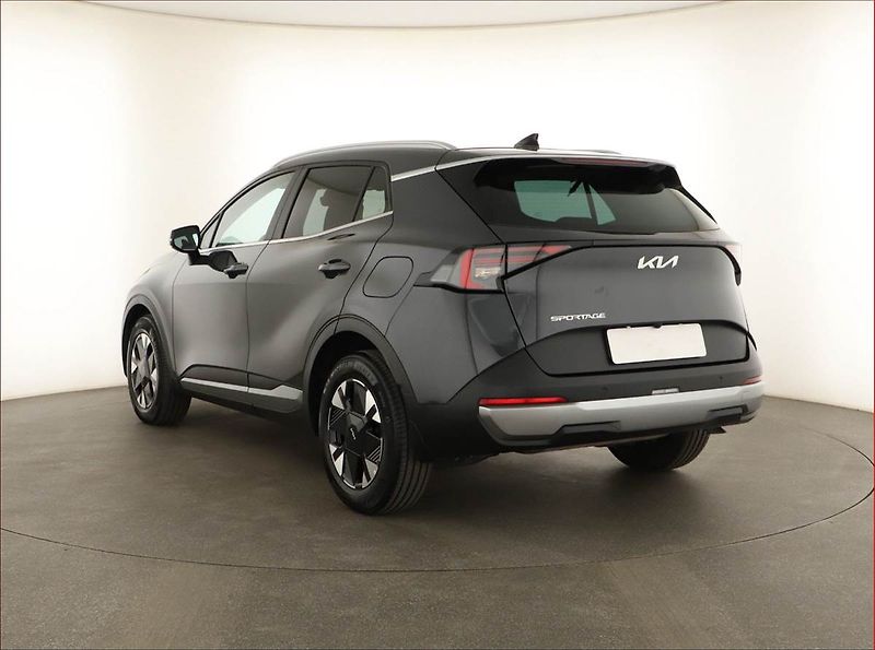 Kia Sportage (2025) 1.6 T-GDI, EXCLUSIVE, AUTOMAT - fotka 4 z 15