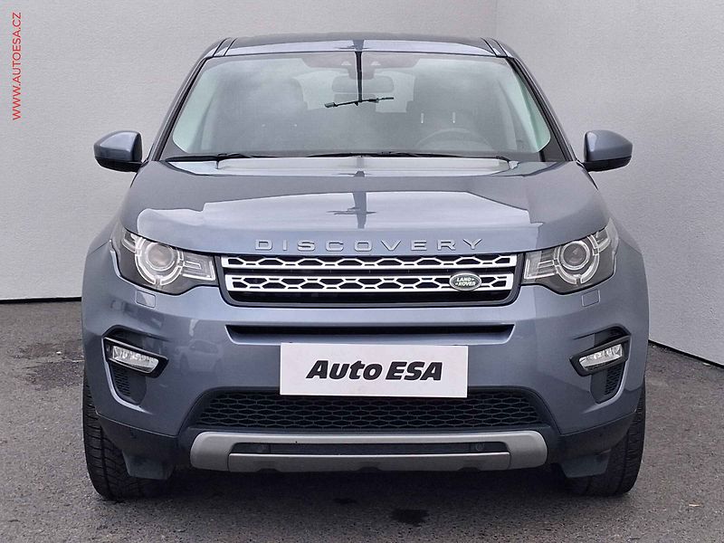 Land Rover Discovery Sport (2017) 2.0 TD4 AWD, ČR, AT, navi - fotka 2 z 18