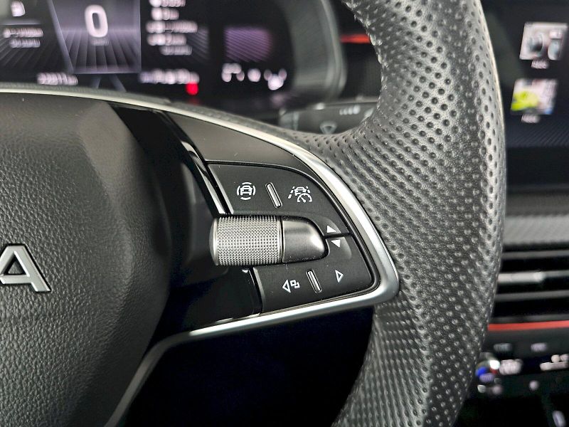 Škoda Kamiq (2025) 1.5TSI 110kW Monte Carlo - fotka 9 z 30