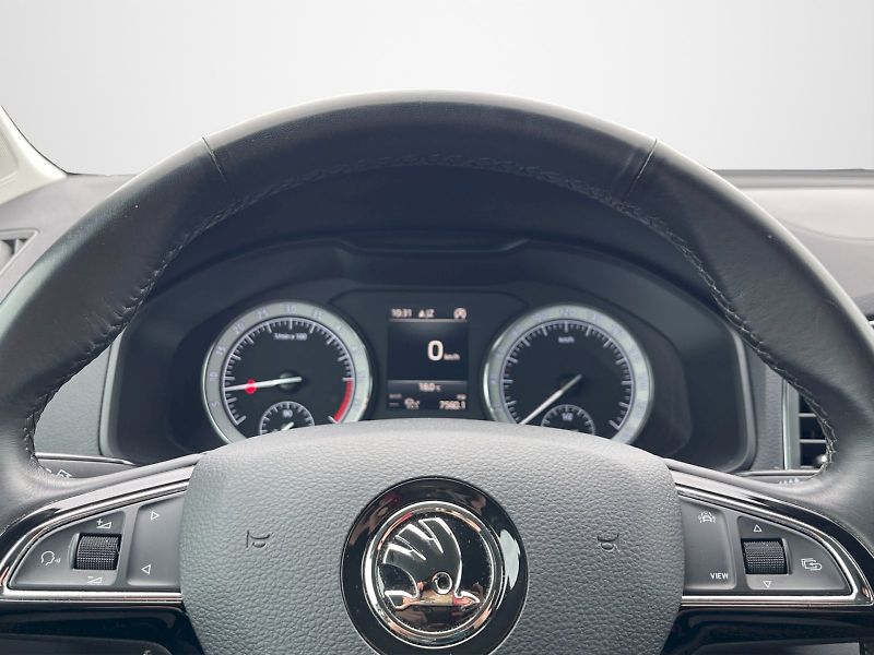 Škoda Karoq (2019) 1.6 TDI 85 kW Style Plus - fotka 10 z 34