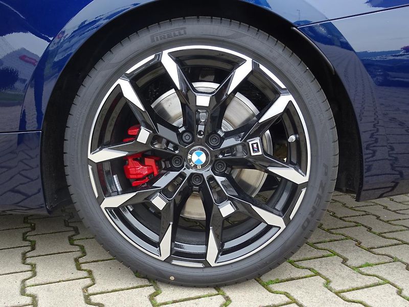 BMW Řada 4 430i xDrive Convertible - fotka 8 z 8