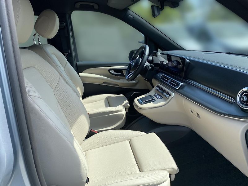 Mercedes-Benz Třídy V V 300d/XL 4M AMG AVANTGARDE - fotka 21 z 28