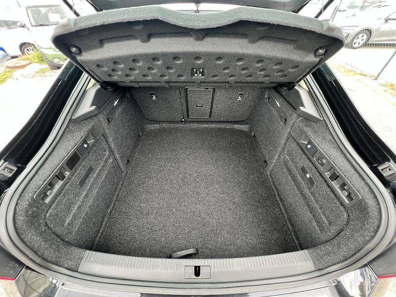 Škoda Superb 2.0TDi 147kw 4x4 ČR 1.MAJ DPH - fotka 33 z 50