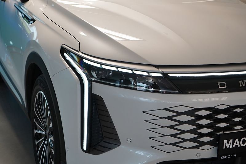Omoda Ostatní 1.5 T-GDI 3DHT AWD PREMIUM - fotka 4 z 54