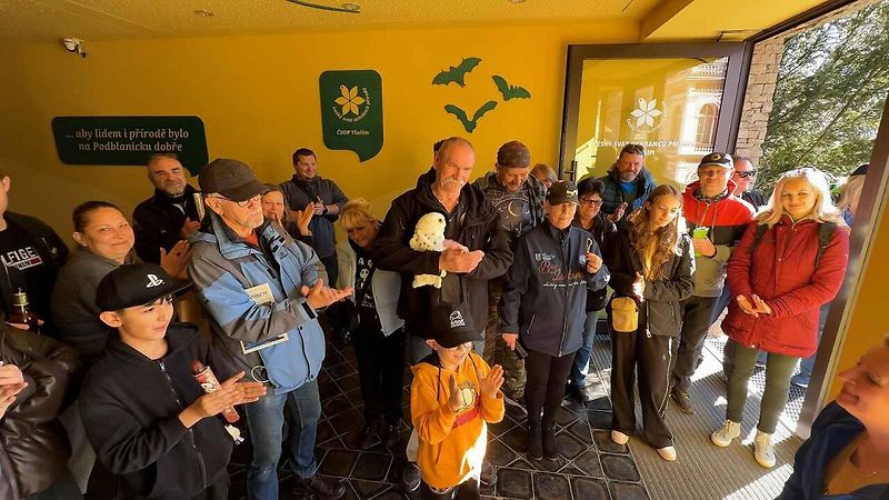 Malá auta, velká srdce. Smarťáci navštívili jarní Vlašim a adoptovali mývala