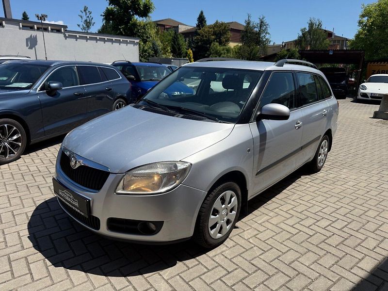 Škoda Fabia (2008) II 1.4 16V Kombi , tažné - fotka 1 z 13
