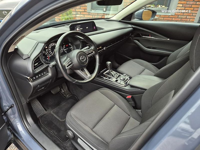 Mazda CX-30 (2022) CX-30 2.0i ESkyactiv-X Automat - fotka 35 z 54