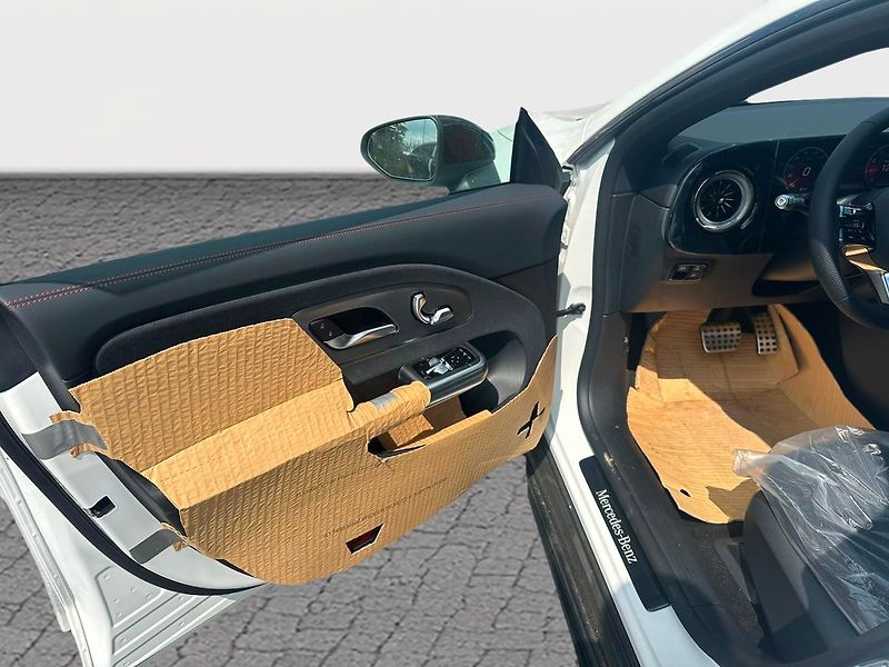 Mercedes-Benz CLA (2026) 200 4MATIC - fotka 5 z 13