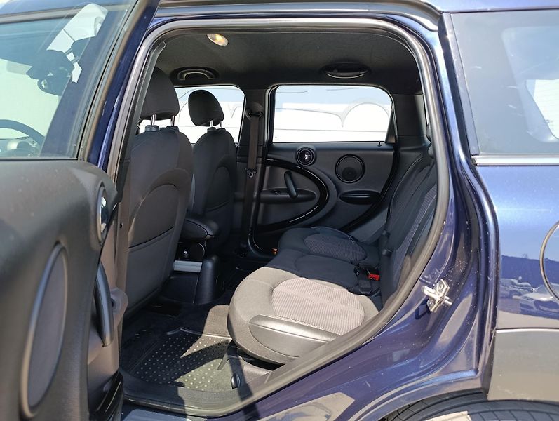 Mini Countryman 1.6D 82kW 4X4 ČR 1.MAJITEL DPH - fotka 13 z 32