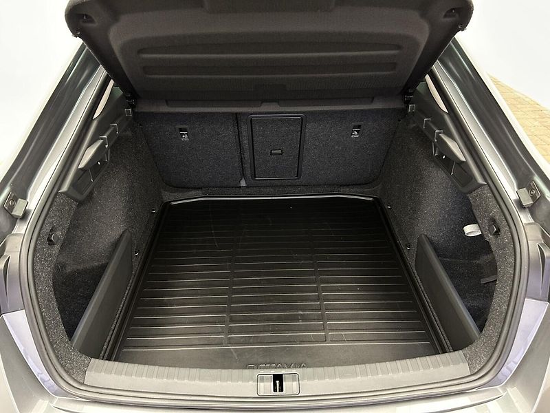 Škoda Octavia 2.0 TDI Top selection - fotka 25 z 29