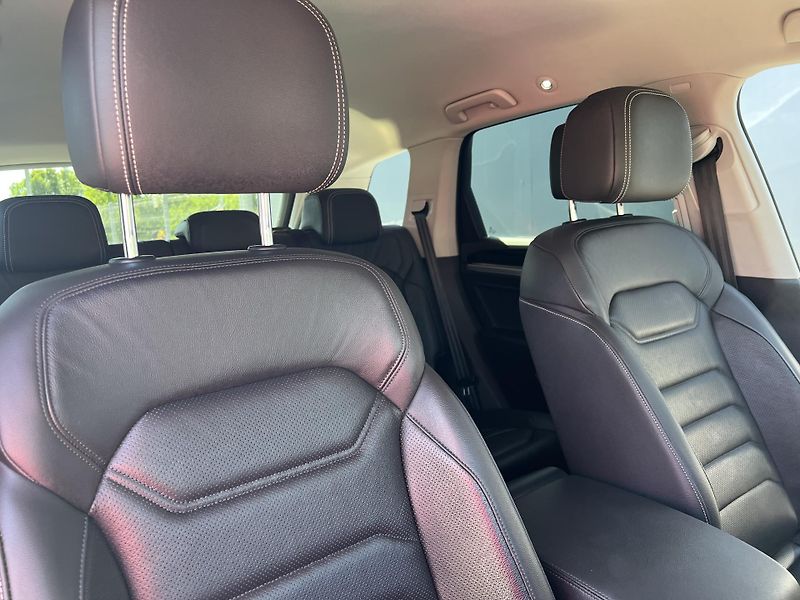 Volkswagen Touareg (2019) 3.0TDi*210kW*4x4*Servis*Tažné - fotka 35 z 41