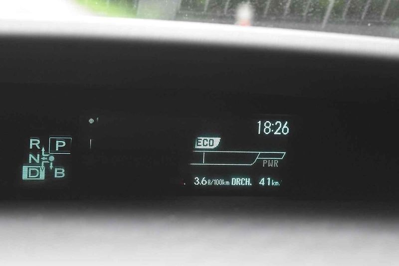 Toyota Prius je trošku přehlíženou, ale zajímavou volbou na trhu s ojetinami