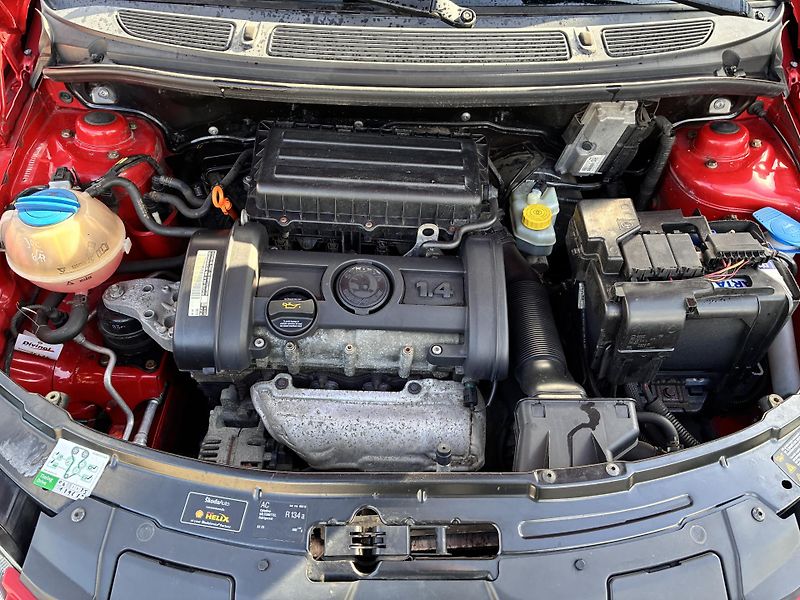 Škoda Fabia II Kombi 1.416V 63kW ELEGANCE  - fotka 20 z 22