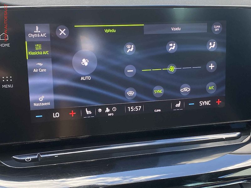 Škoda Octavia (2022) 2.0 TDi, ČR, Style, LED, navi - fotka 15 z 20