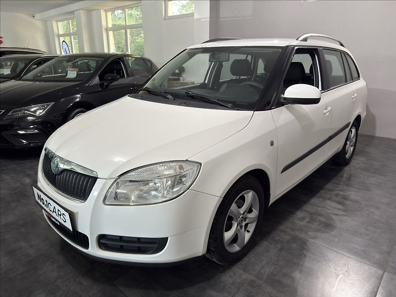 Škoda Fabia 1,2   i KLIMA TEMPOMAT ČIDLA - fotka 3 z 29