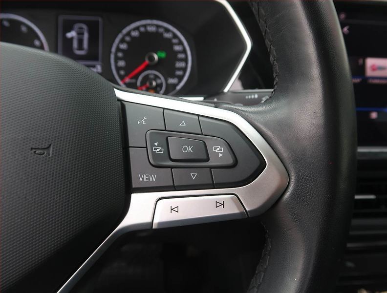 Volkswagen T-Cross (2021) 1.0 TSI - fotka 17 z 19