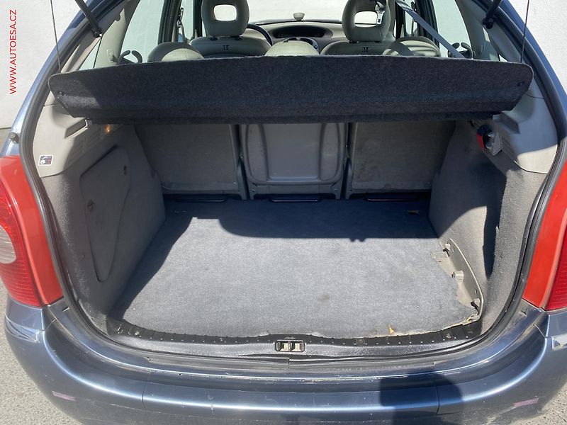 Citroën Xsara Picasso (2006) 1.6 HDi, AC, el. výbava - fotka 7 z 13