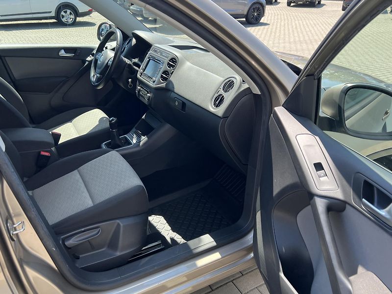 Volkswagen Tiguan 2.0TDi*81kW*ČR*DPH - fotka 35 z 40