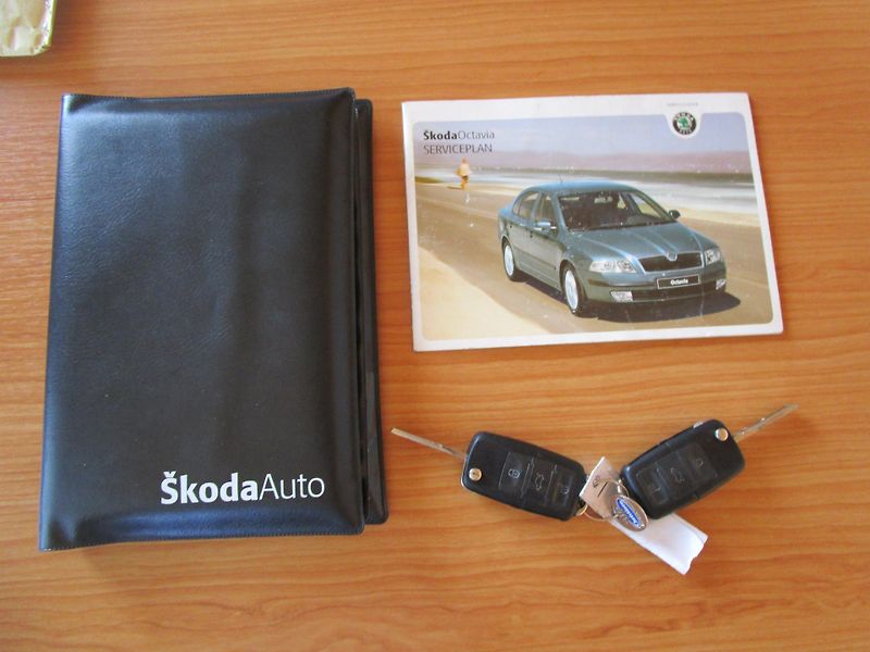 Škoda Octavia 2,0-110KW-NOVÁ STK - fotka 13 z 13