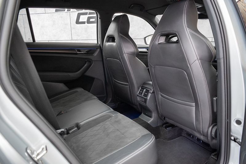 Škoda Kodiaq 2.0 TDI 4x4*SPORTLINE*TAŽNÉ*ČR - fotka 14 z 48