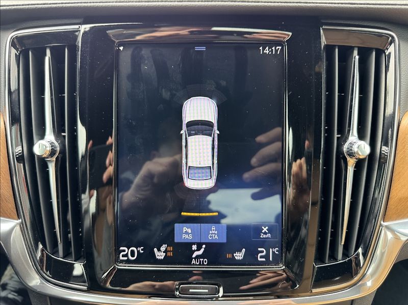 Volvo S90 2,0 D5 AWD INSCRIPTION DPH ČR - fotka 43 z 50